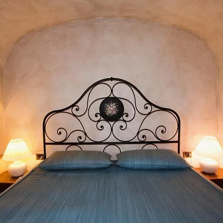 בית חווה Borgo Dei Ricci אימפרונטה